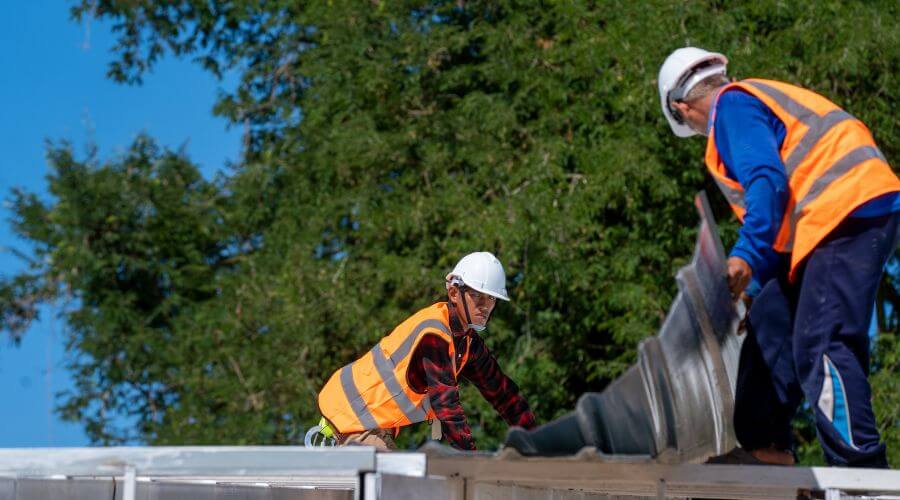 Professional residential roofers in Amesbury, MA